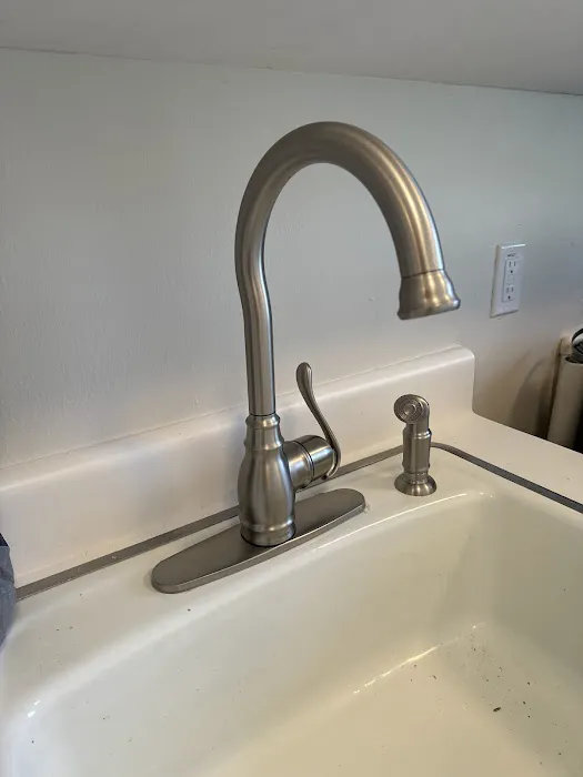 Alvarez Plumbing & Air Conditioning Picture 8