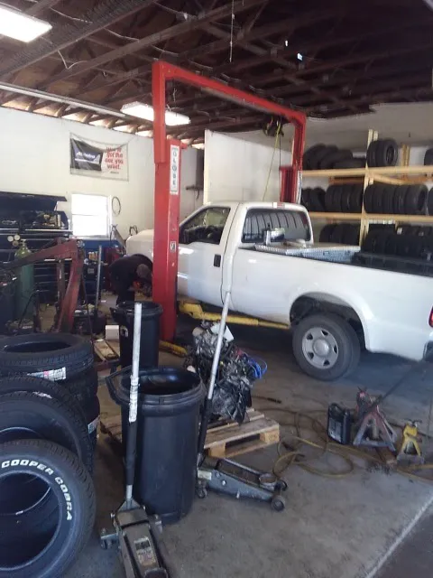 SOUTHERN AUTO REPAIR LLC Picture 2