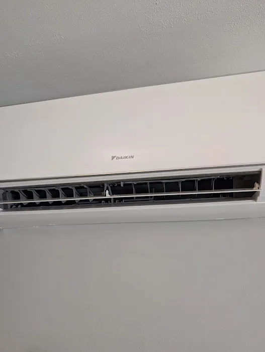 I Know A Guy AC Picture 2