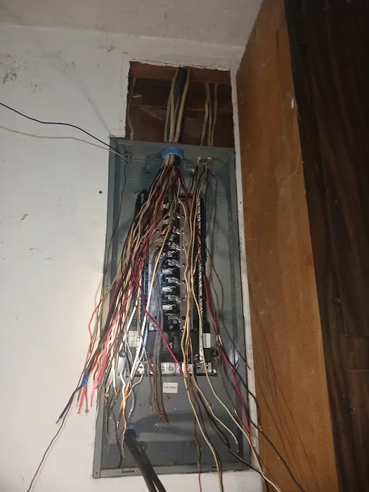 Wilmer All Electric & A/C Maint Inc Picture 6