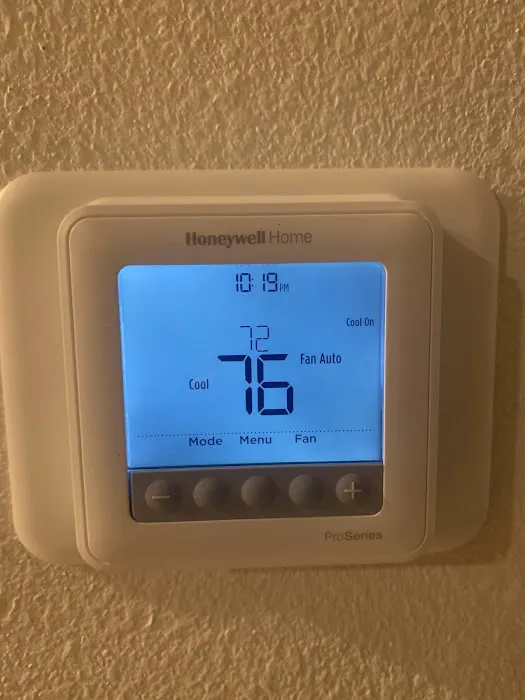 Happy Wife AC Picture 2