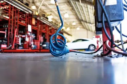 Johnny's Auto Repair Picture 3