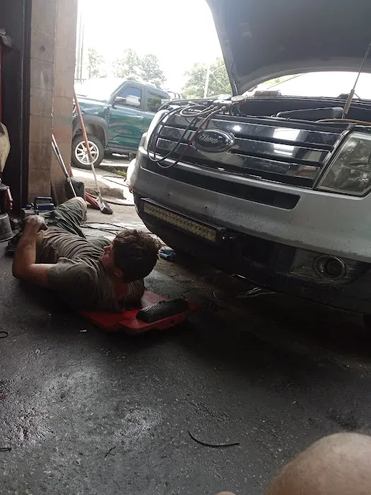 Powers Automotive Repair LLC Picture 8