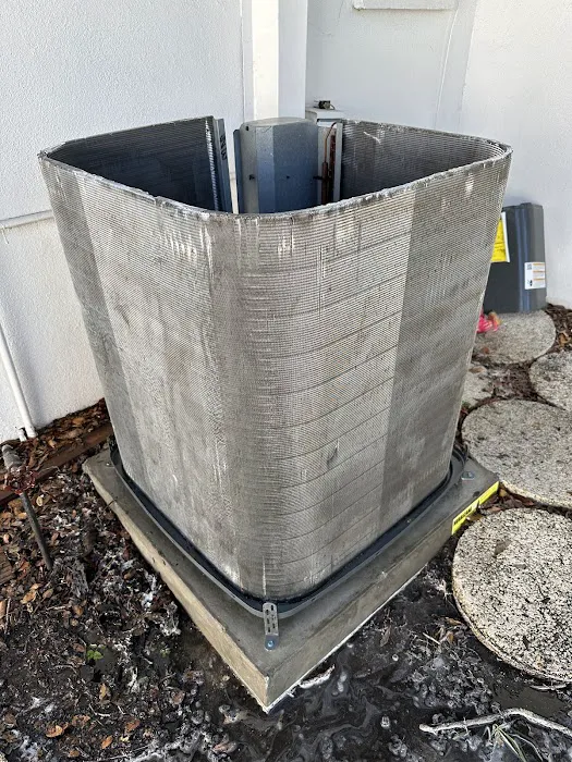 Beach Front Air Picture 9