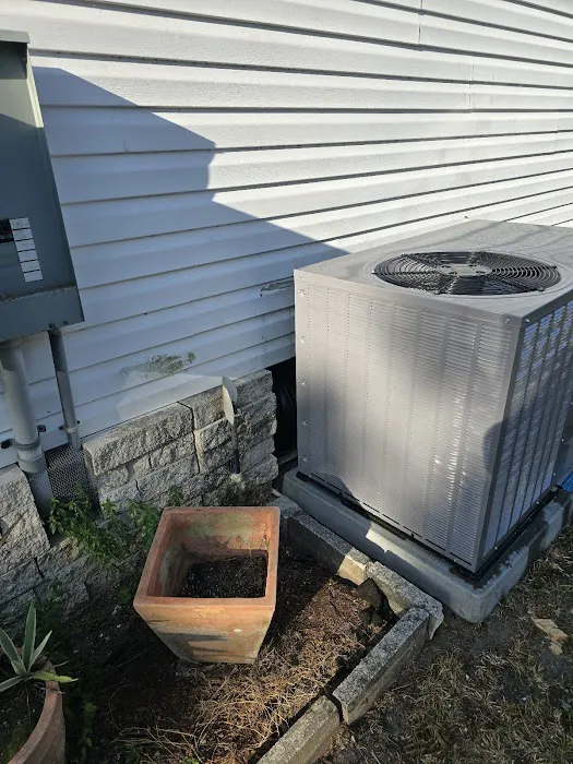 Bob Stapleton Heating & Air Conditioning Picture 6