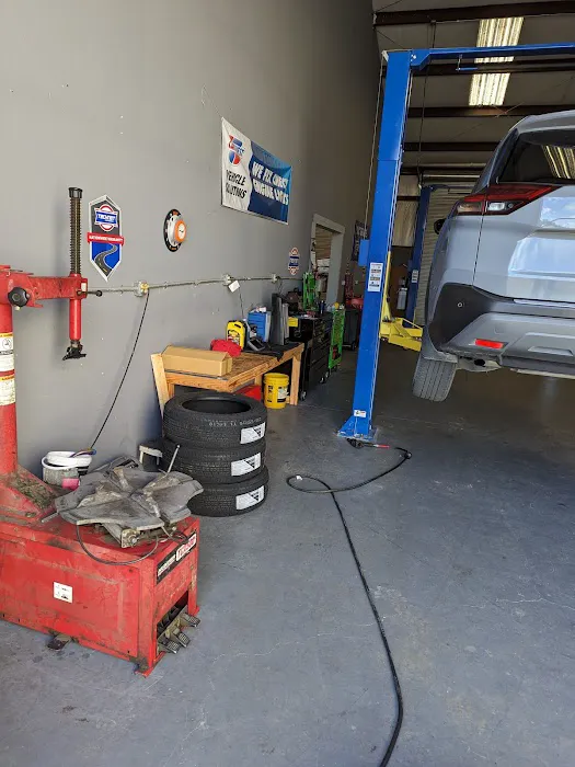 Express A/C & Auto Picture 4