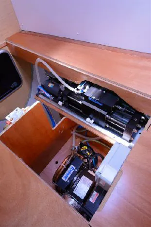 Tampa Bay Marine Air .Com Picture 6