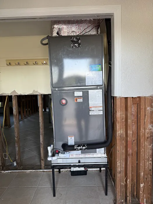 SUPREME AIR & HEAT , LLC Picture 1