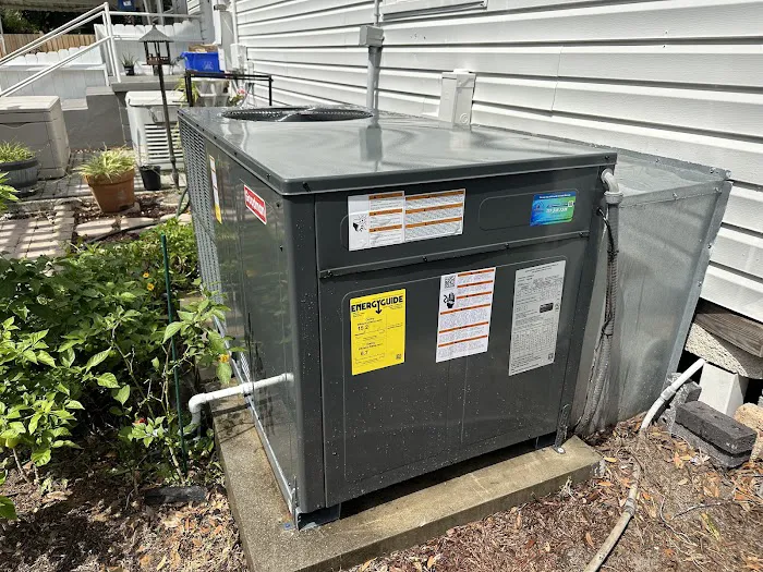 SUPREME AIR & HEAT , LLC Picture 7