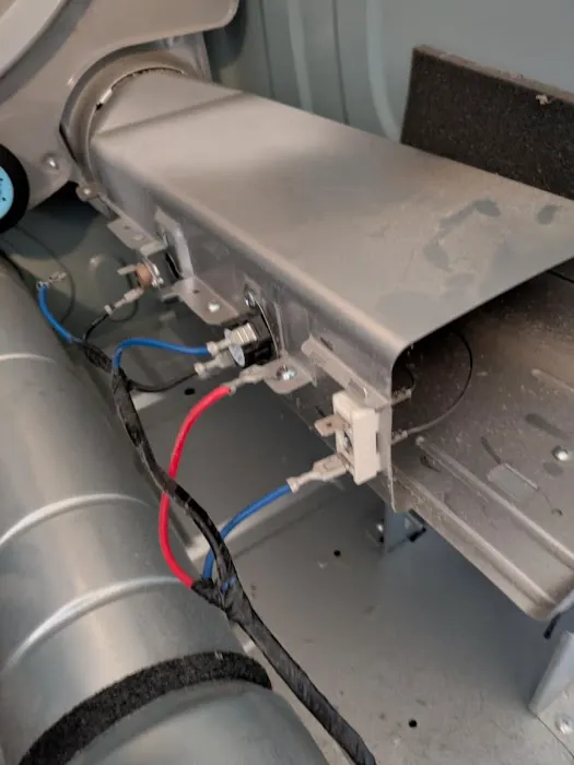 Fuse Service Largo Picture 10