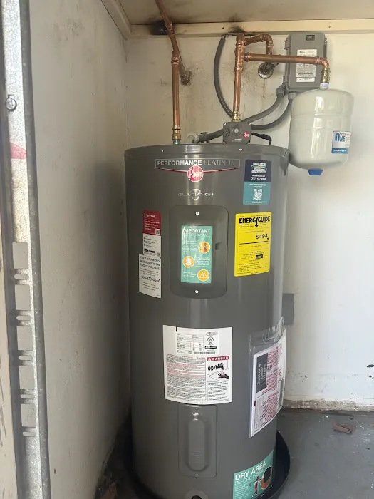 Performance Air Conditioning, Electrical & Plumbing Picture 1