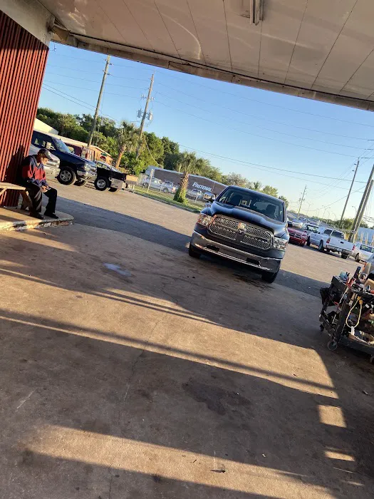 Dan's Auto Air Picture 2