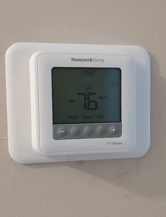 Von's Heating and Air Picture 5