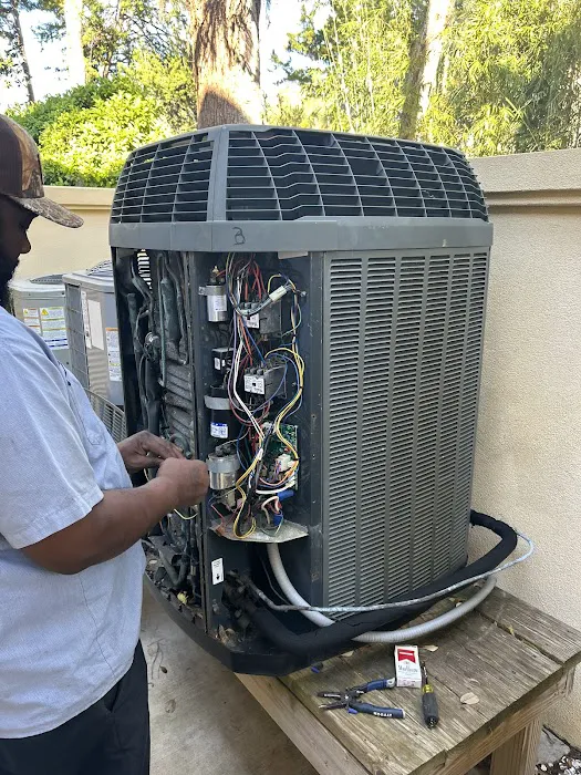 Ideal Conditions Heating & Air Conditioning Picture 3