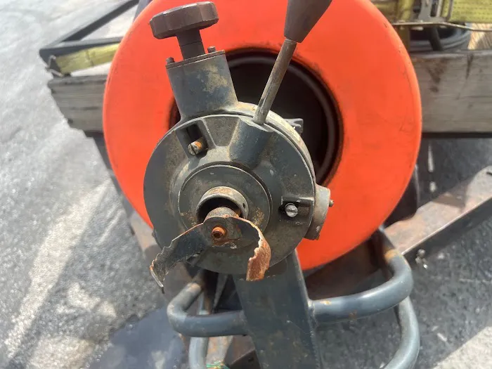 H&H Drain cleaning& Residential and commercial maintenance Picture 6