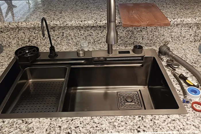 AC Warehouse Picture 9