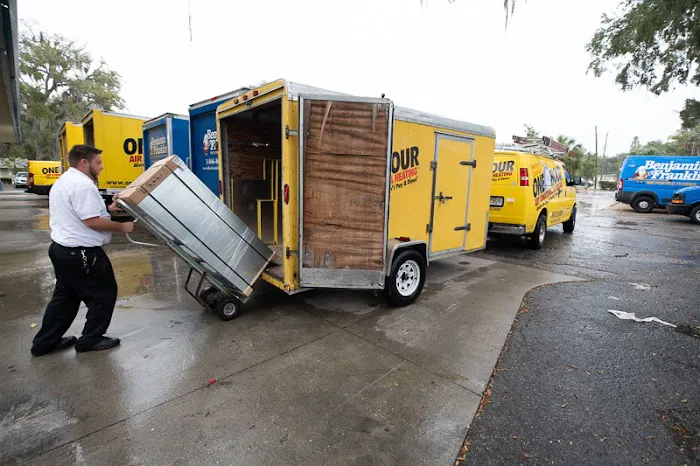 One Hour Air Conditioning & Heating Picture 1