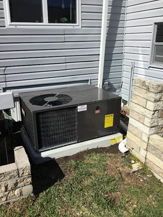 D & W Heating & Air Conditioning Picture 2