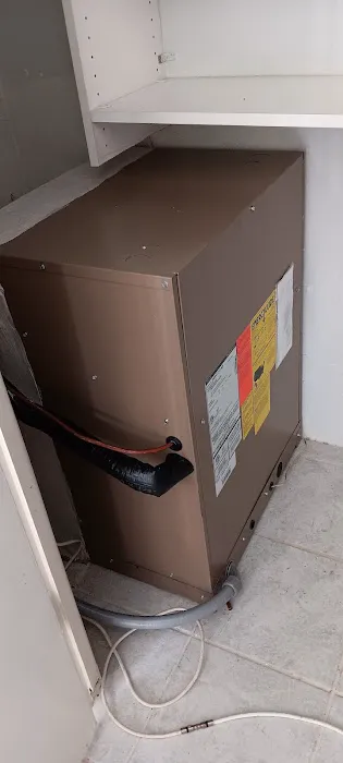 Performance Air Conditioning, Electrical, & Plumbing Picture 4