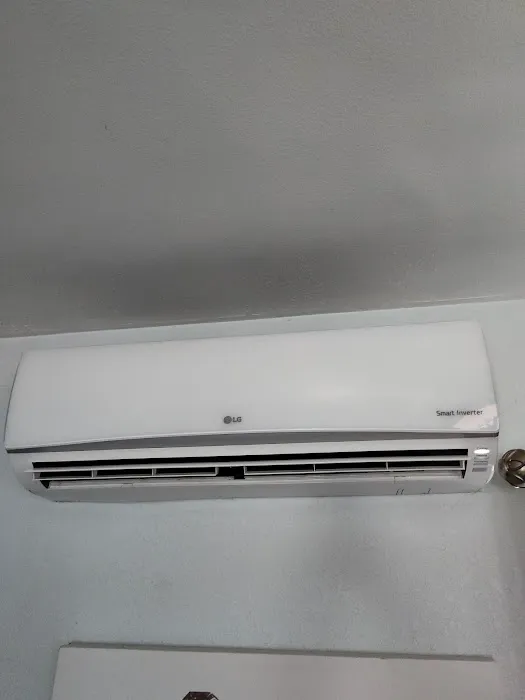 Cool Breeze AC Picture 1