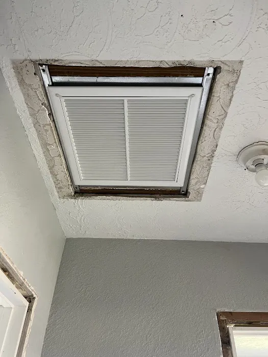 Sarah's Air Picture 4