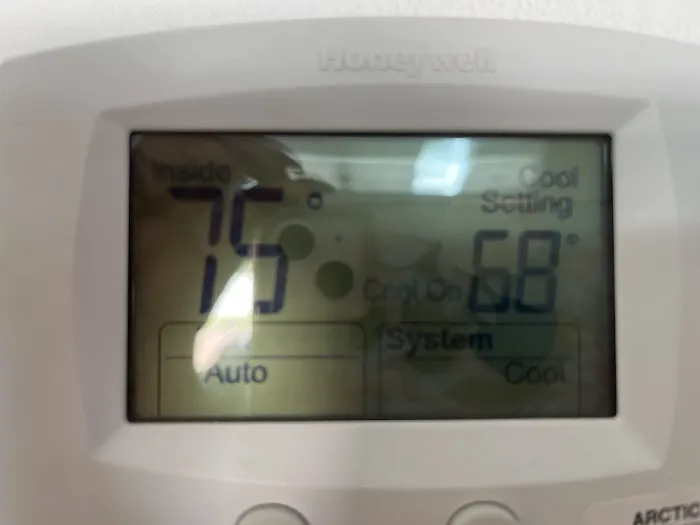 Arctic Breeze Air Conditioning & Heating Picture 6