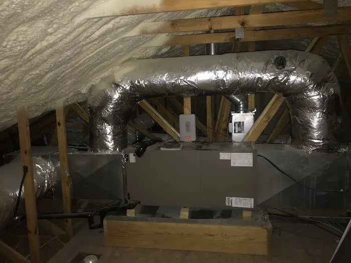 Green's Air Conditioning & Commercial Refrigeration Picture 2