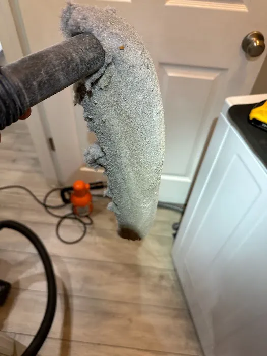 Clean Sweep Duct Cleaning & Air Conditioning Picture 7