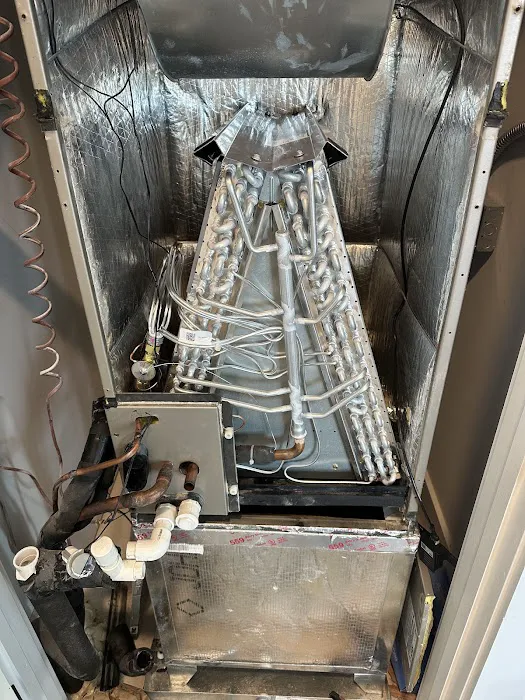 Einstein Heating & Air Conditioning Picture 10