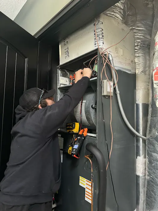 AA Service and Repair- North Florida AC Picture 5