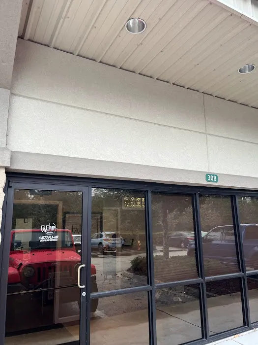 Strada Services Picture 1