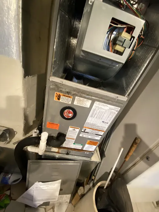 Dave Does Air Picture 4