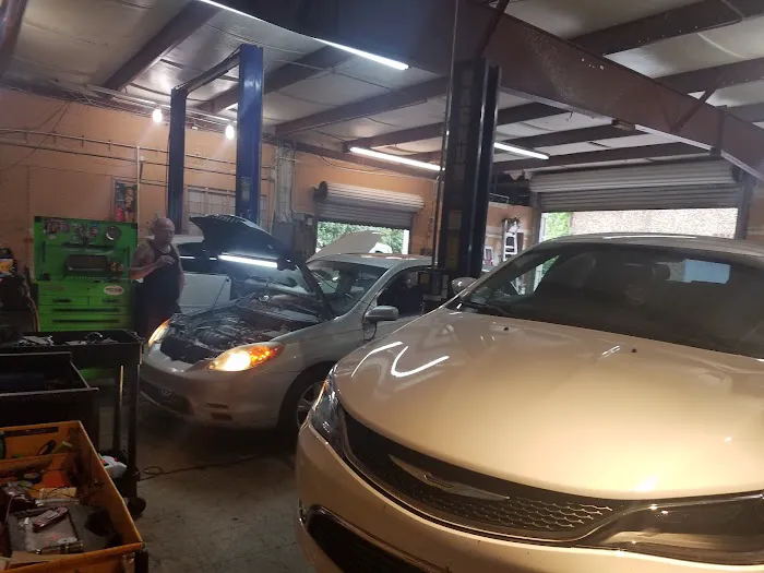 Newman's Auto Air Picture 6