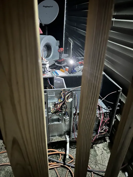 Aaron's Heating and Cooling Picture 1