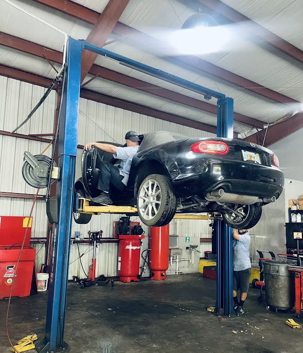 Pedro's Auto Repair Picture 7