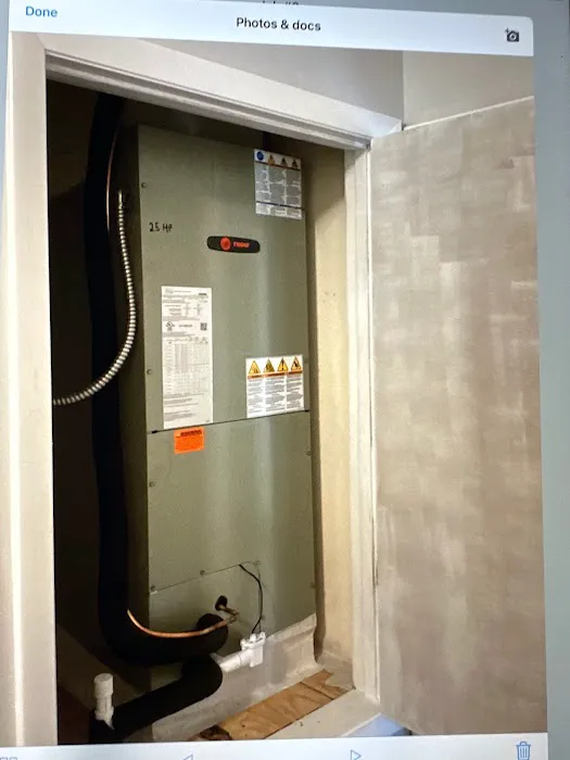 Breakaway Air Conditioning and Heating Picture 1