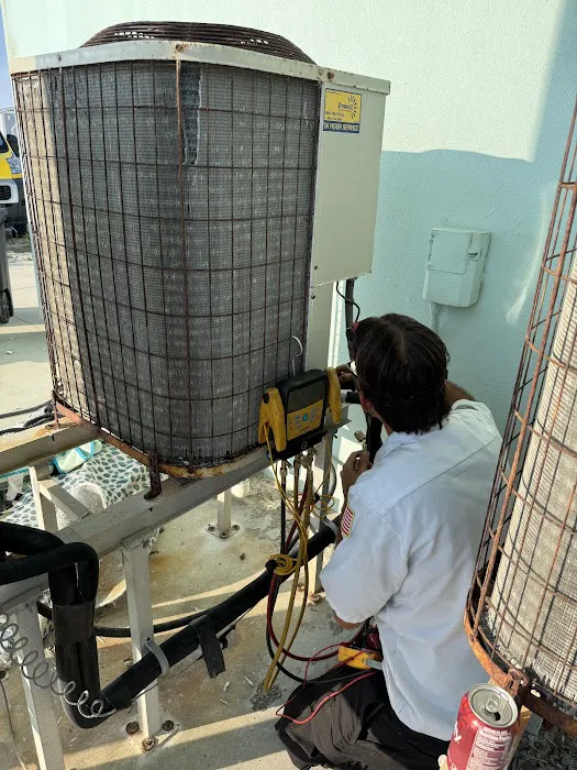 One Hour Air Conditioning & Heating Picture 3