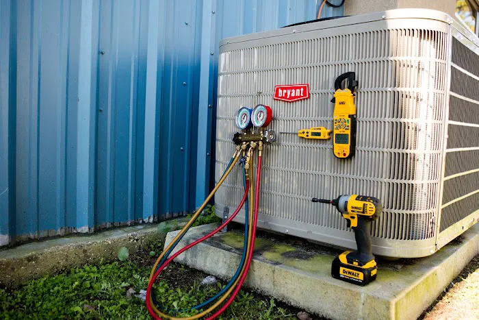 Charlie's Tropic Heating & Air Conditioning Picture 9