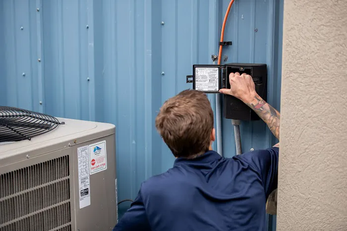 Charlie's Tropic Heating & Air Conditioning Picture 8