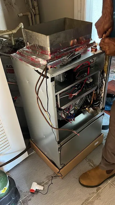 HVAC/DUCT Cleaning System Picture 2