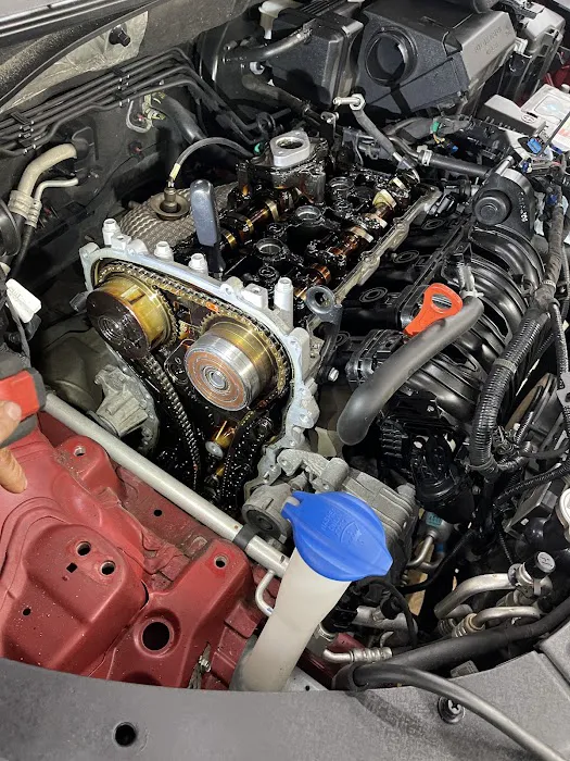 A2Z Auto Repair Picture 2