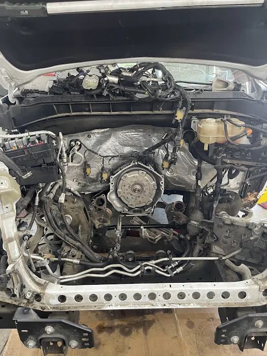 A2Z Auto Repair Picture 8