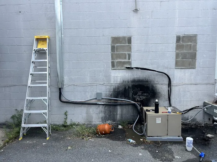 Simple Air and Ice Picture 3