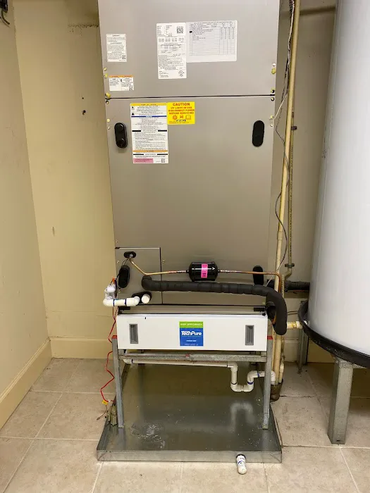 Cooler Bear Heat & Air Picture 4