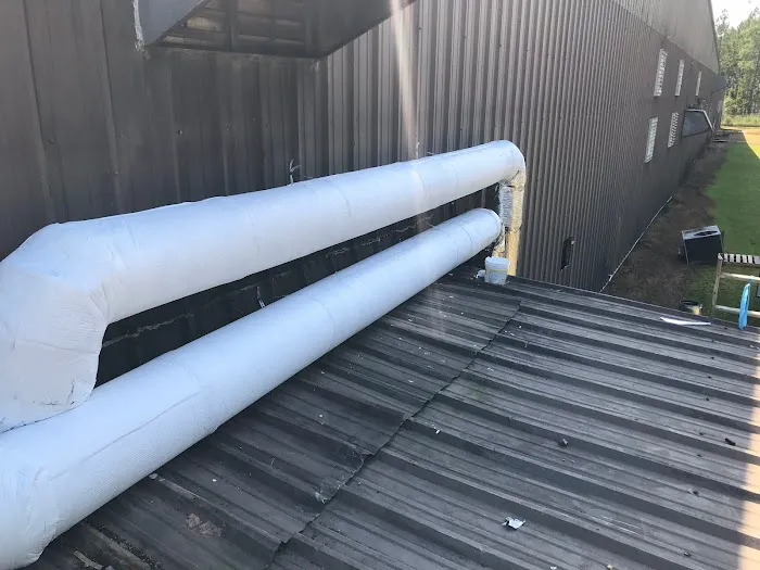 B4 Refrigeration/Heating & Air & Resturant Repair Service Picture 1