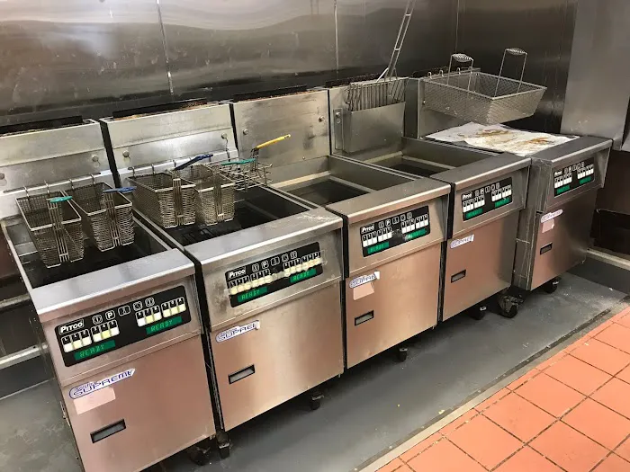 B4 Refrigeration/Heating & Air & Resturant Repair Service Picture 2