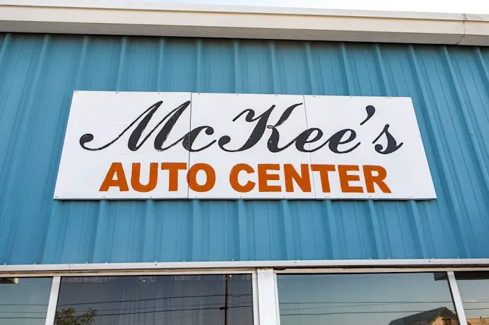 McKee's Auto Center & 24 Hour Towing Picture 3