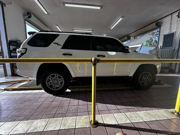 American LubeFast Picture 5