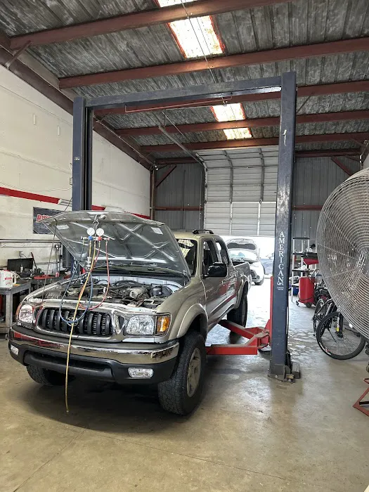 Richs complete ac & auto repair Picture 8