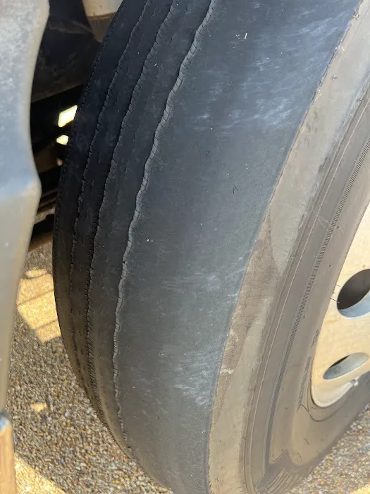 Jones and Sons Repair Picture 1